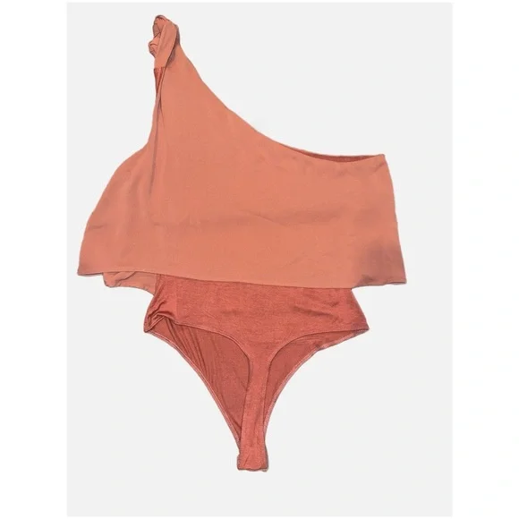 Lelis- One-Shoulder mauve color Bodysuit size Small - Picture 3 of 11